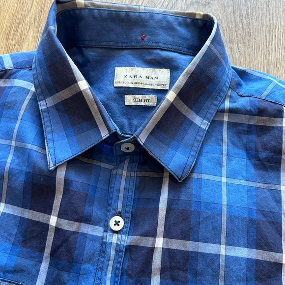 I Crew, Banana Republic, Zara and Old Nay shirts for sale. - Picture 3 of 16